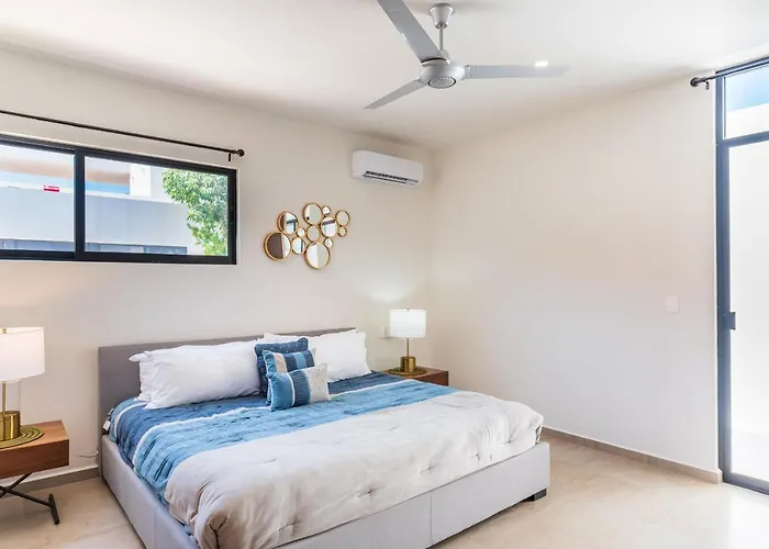 Entire House- 3br With Private Roof Deck