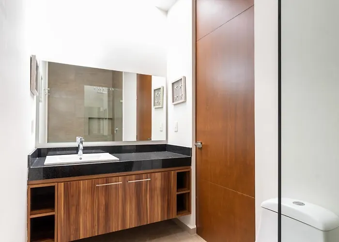 Сasa de vacaciones Entire House- 3br With Private Roof Deck *