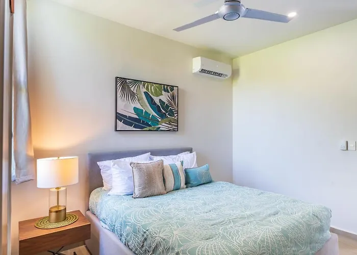 Entire House- 3br With Private Roof Deck